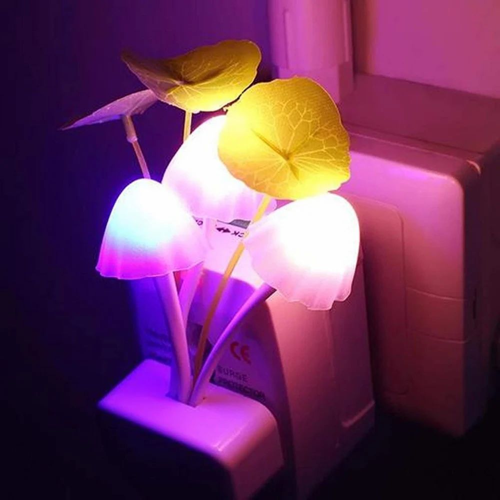 "Rainbow at Your Fingertips! β 7-Color LED Mushroom Light" ππ