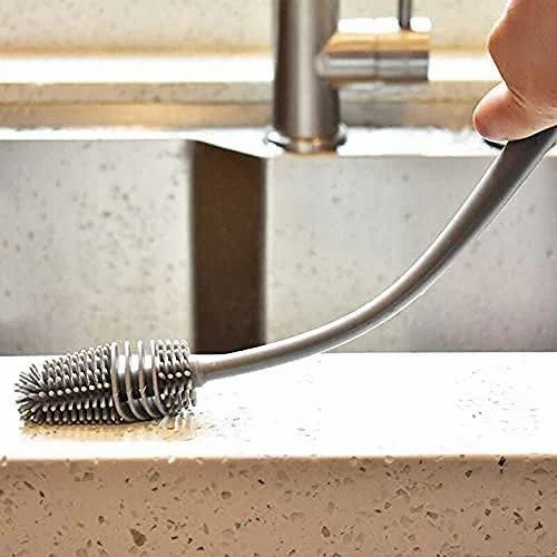 "Eco Warrior’s Dream – Reusable Silicone Cleaning Brush" (pack of 2)