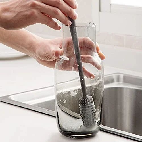 "Eco Warrior’s Dream – Reusable Silicone Cleaning Brush" (pack of 2)