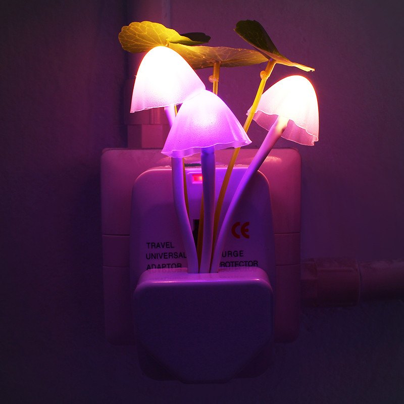 "Rainbow at Your Fingertips! – 7-Color LED Mushroom Light" 🌈👆